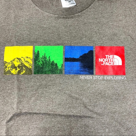 North Face T-Shirt - Picture 3 of 5